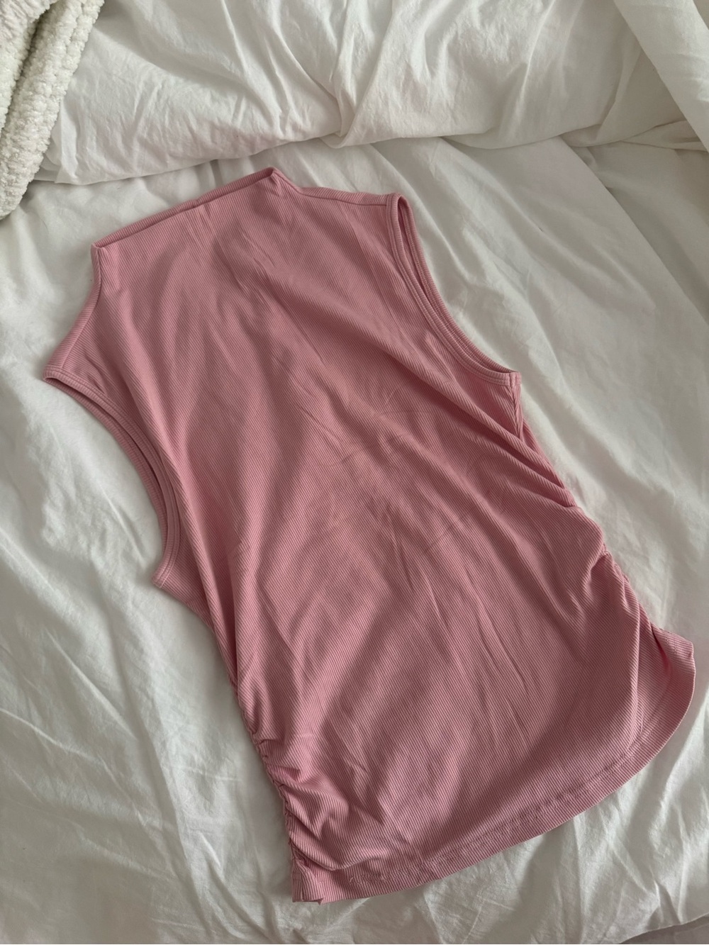 Sleeveless Ribbed Tank Top - Pink
